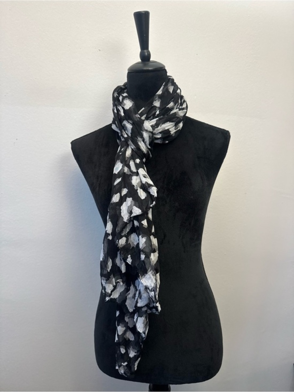 Thin Black & White Floral Watercolor Fashion Scarf